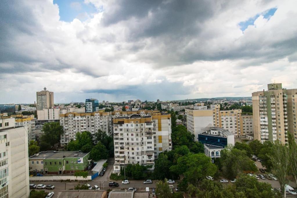 Grand Excelent New Ultra Central Apartments Chişinău Eksteriør billede