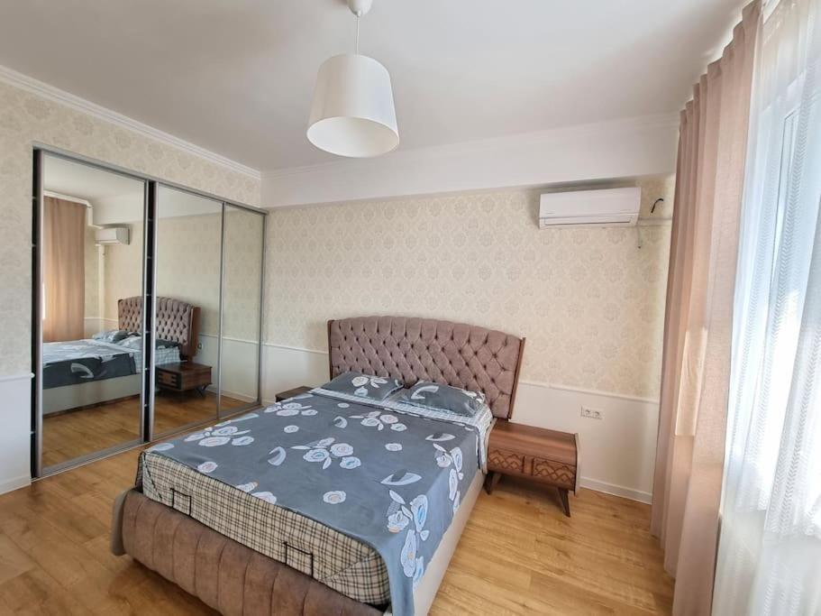 Grand Excelent New Ultra Central Apartments Chişinău Eksteriør billede