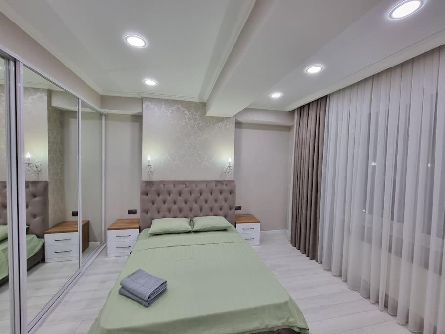 Grand Excelent New Ultra Central Apartments Chişinău Eksteriør billede