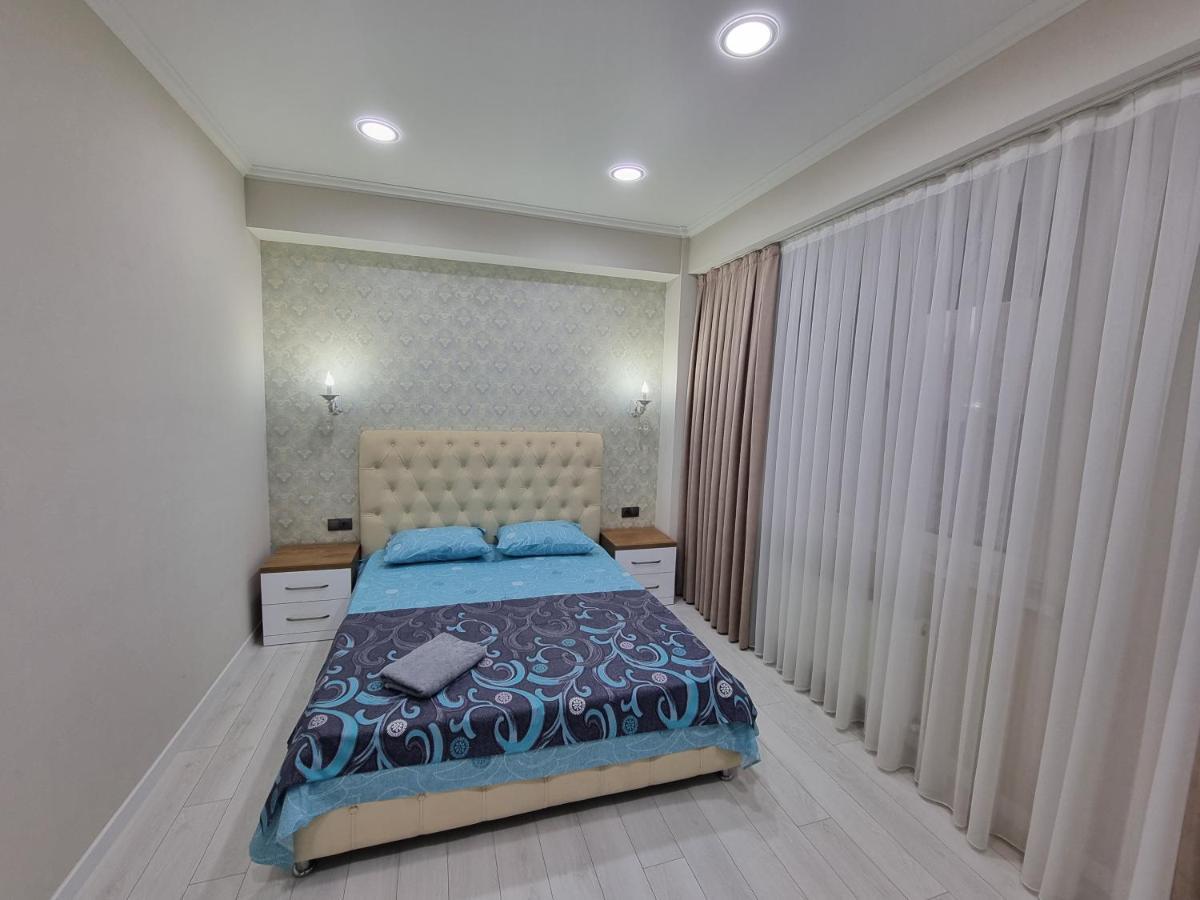 Grand Excelent New Ultra Central Apartments Chişinău Eksteriør billede